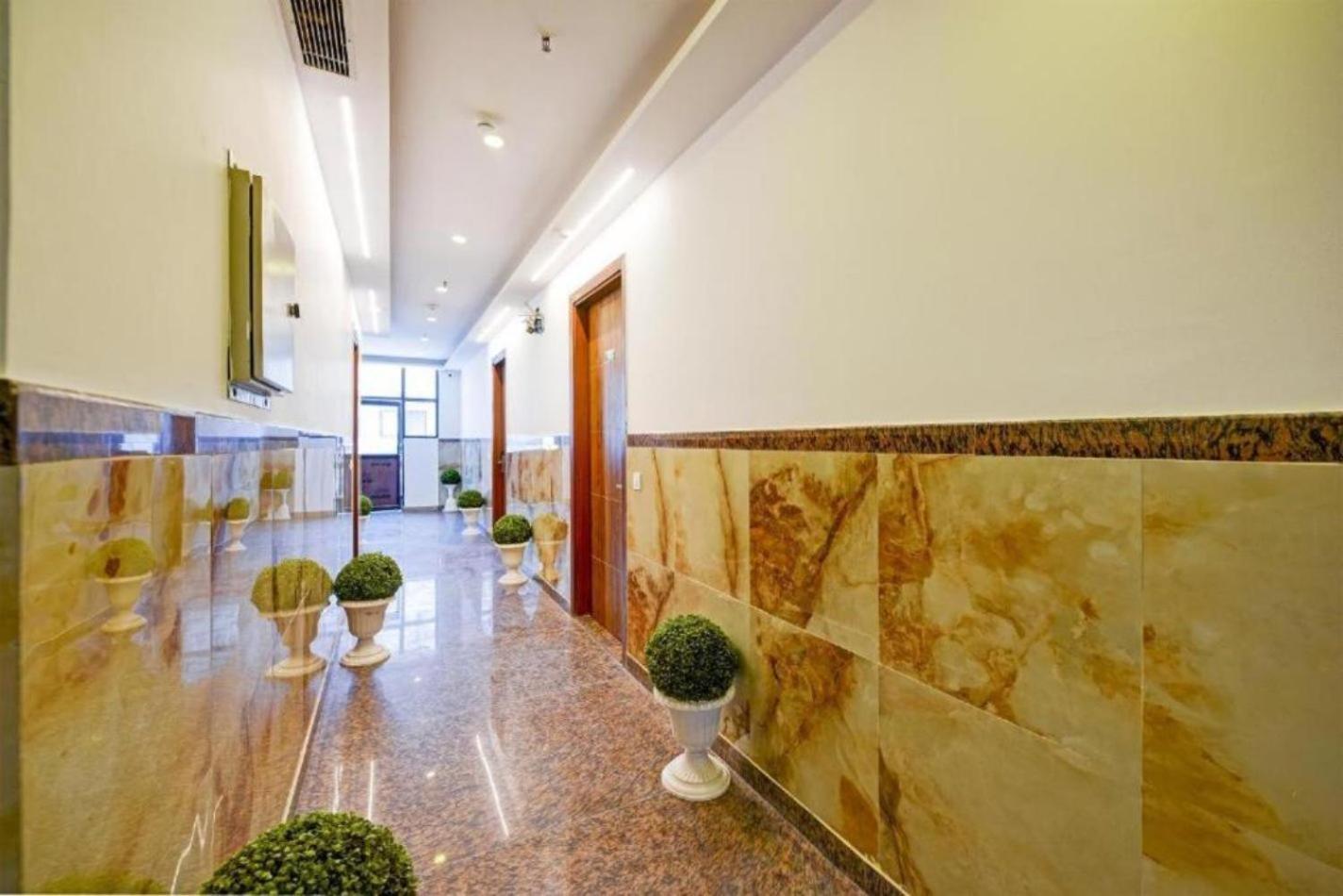 Rosewood Suites A Family Hotel Near Delhi Airport Nowe Delhi Zewnętrze zdjęcie
